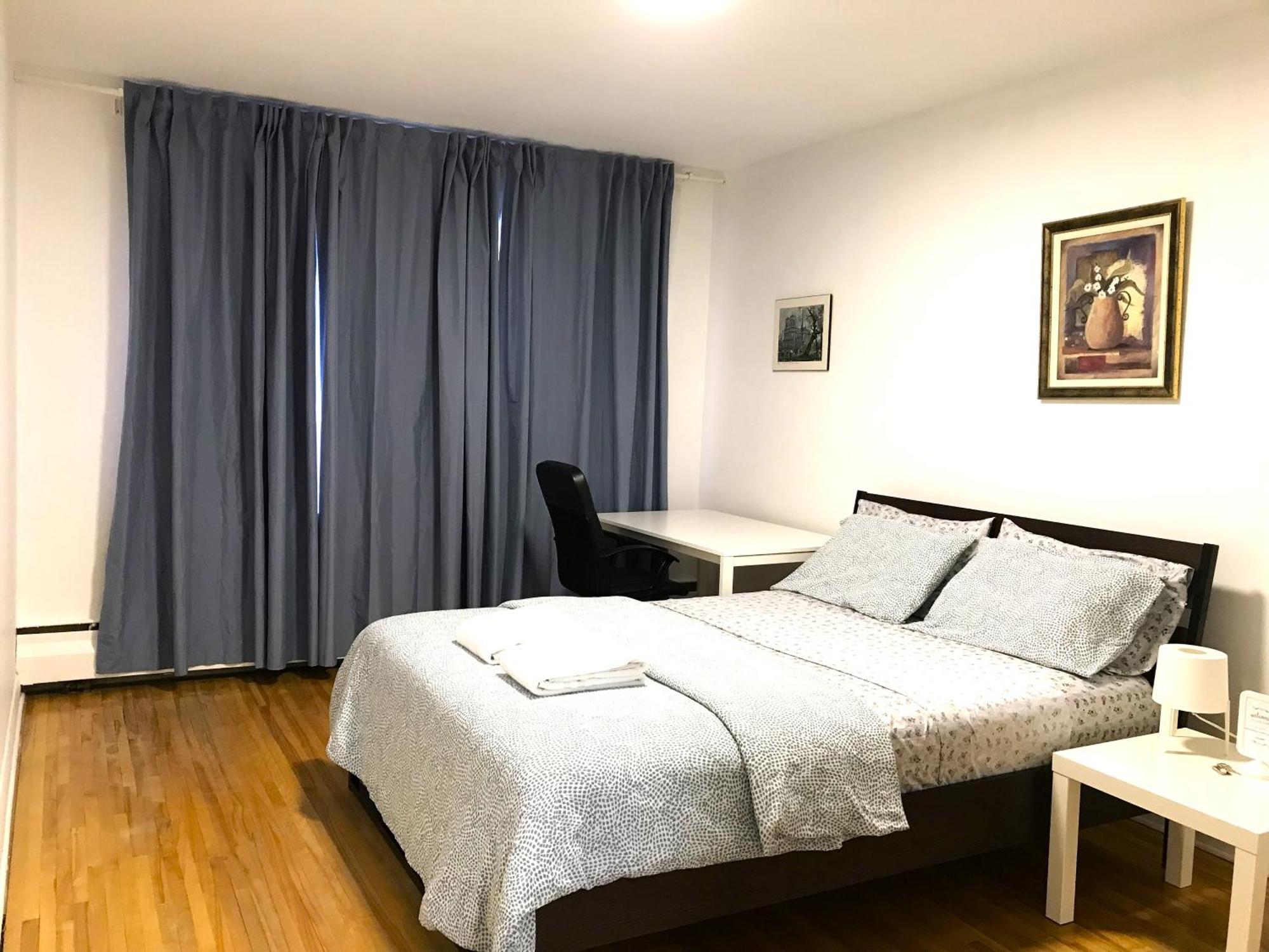 Big Private Room Midmontreal Next To Station Metro - Parking Free Exterior foto